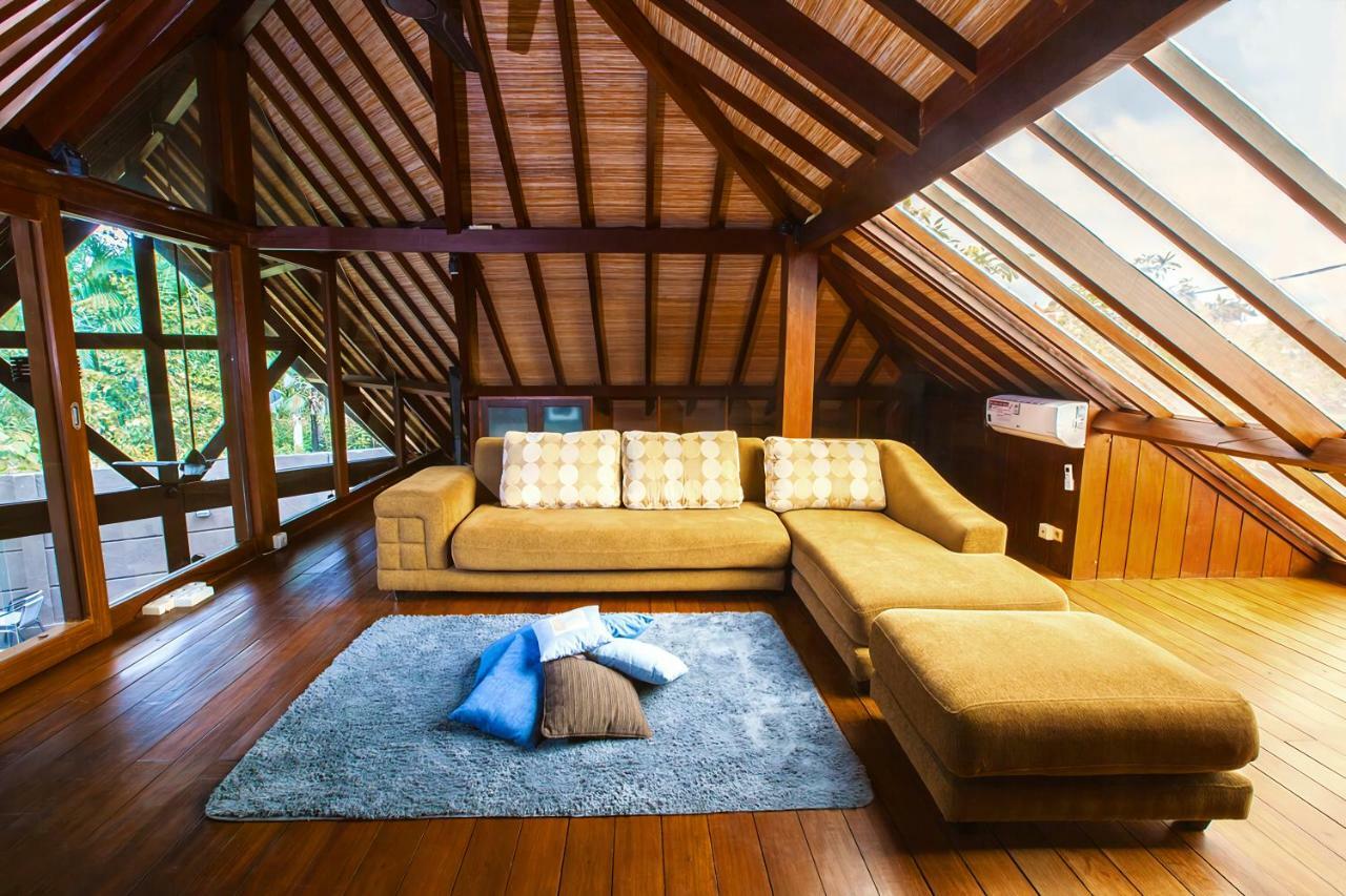 Seminyak Villa Kalyca Exterior photo